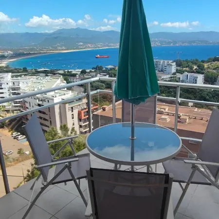 Il Golfo Lägenhet *